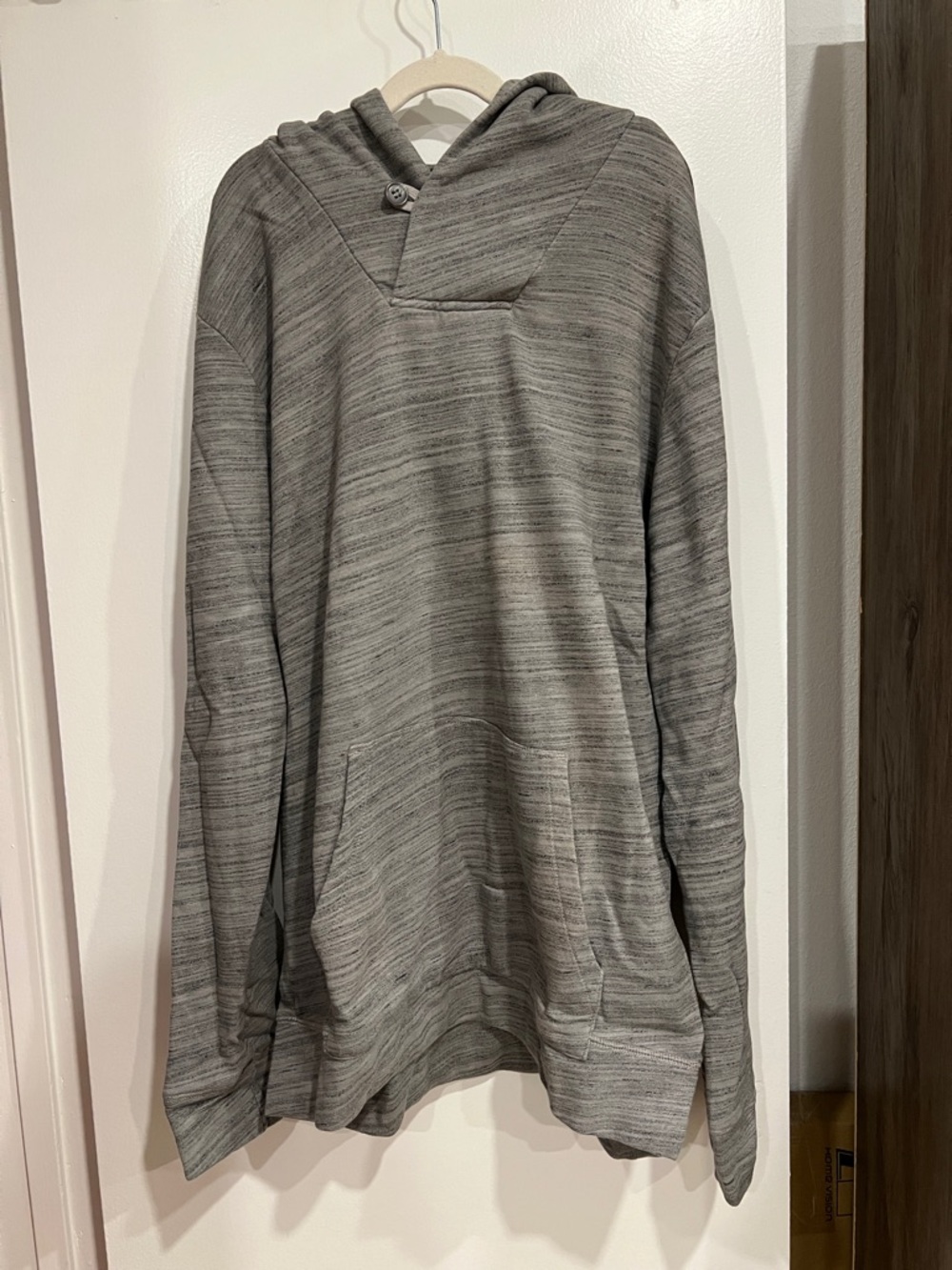Velvet by Graham & Spencer Gray Marled Hooded Pullover